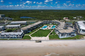Surfs Up at Southeaster: Luxe Ocean View Beach Escape E106